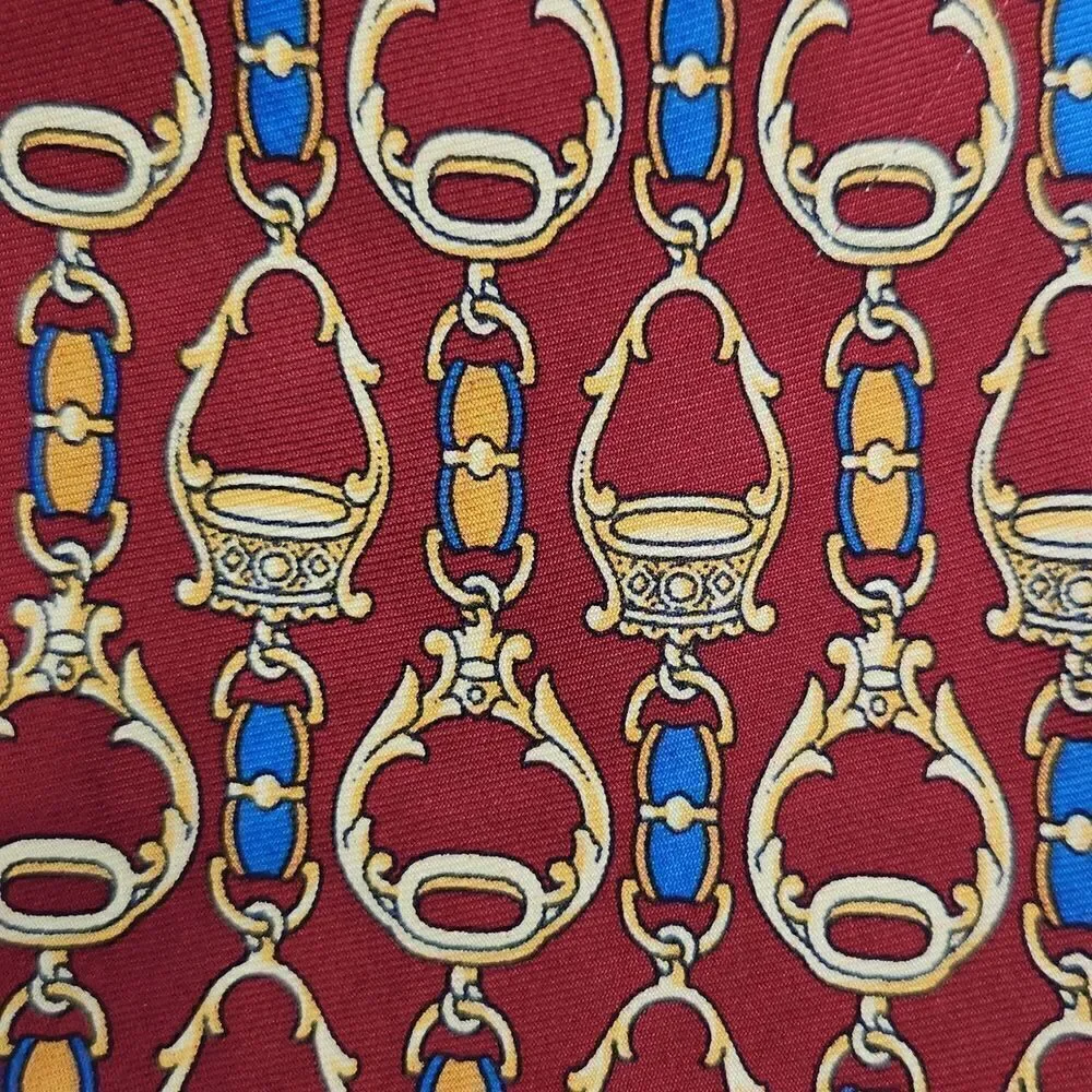 Fendi Cravatte 100% Silk Tie Men’s Burgundy Gold Equestrian Print Made in Italy